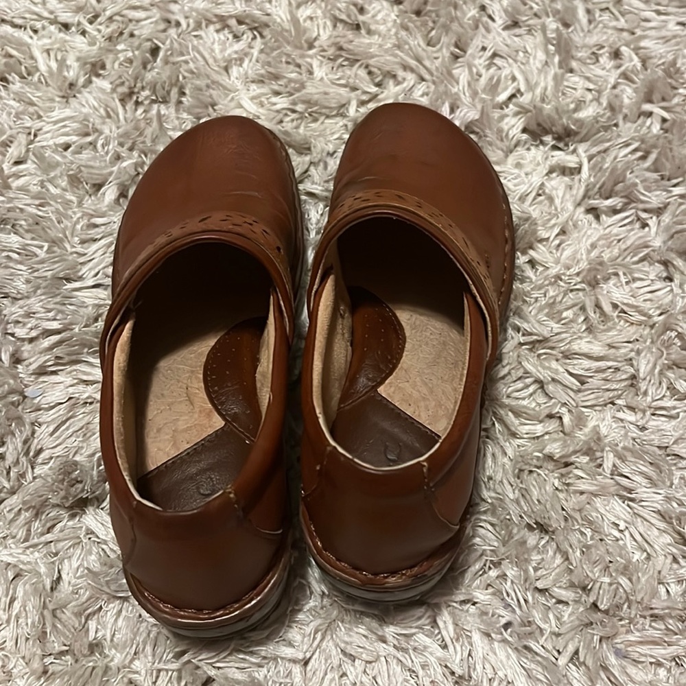 Size 8 B. O. C. Loafers